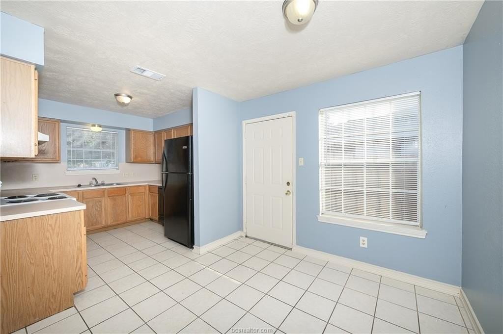 1813 Sara Dr Apt A - Photo 6 of 21