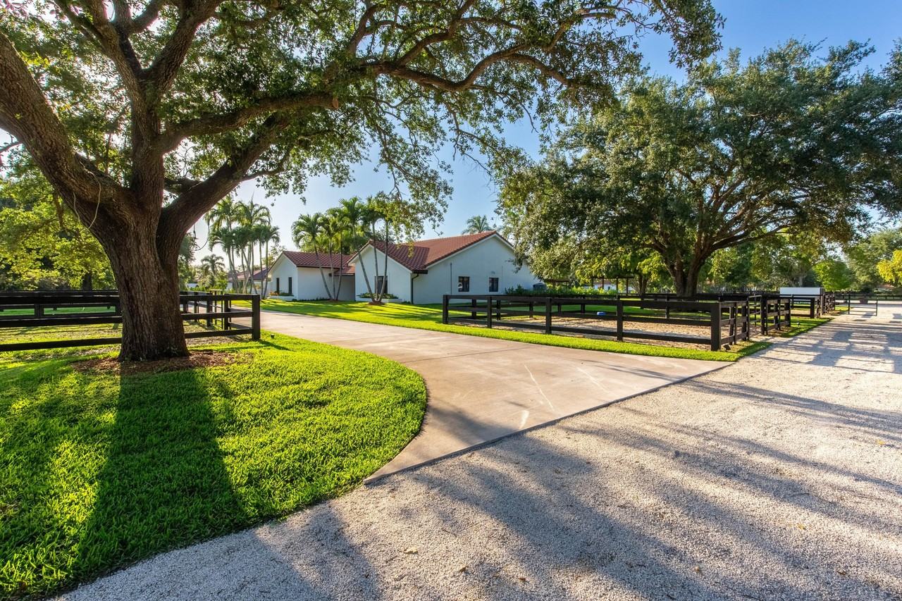 14828 Rolling Rock Pl - Photo 4 of 45