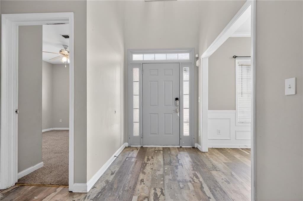 1136 Mason Lee Ave - Photo 5 of 19