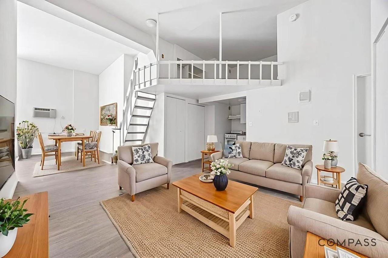 Fulton St #4D - Photo 2 of 5