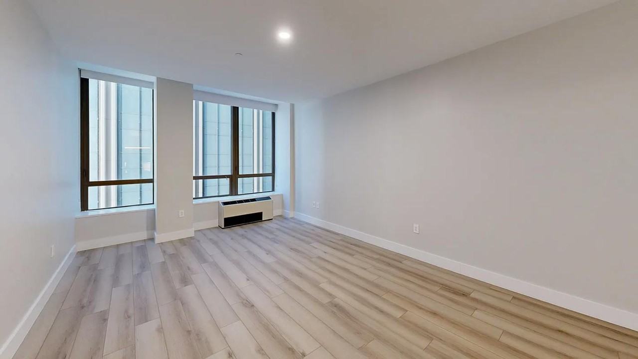 Broad St #1817 - Photo 3 of 8