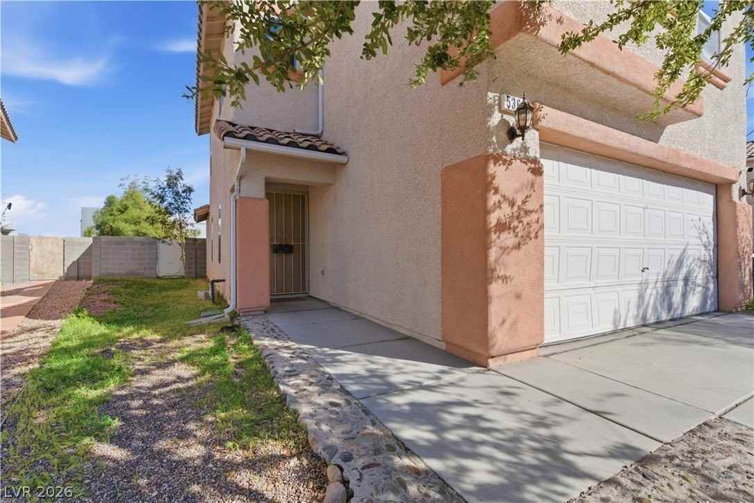 5362 Walcott Dr - Photo 3 of 38