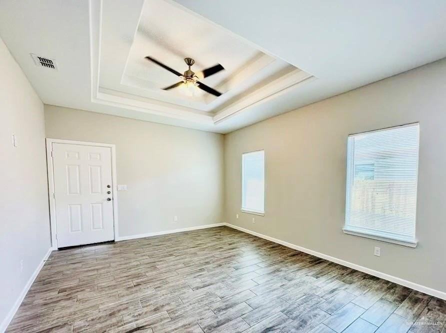 1408 Vani Dr Unit 2 - Photo 4 of 8