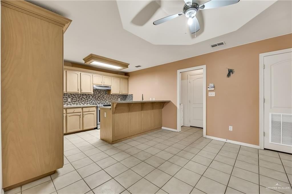 404 Quamasia Ave - Photo 6 of 15