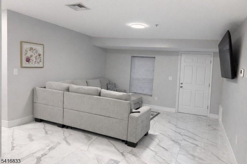 374 14th Ave - Photo 5 of 7