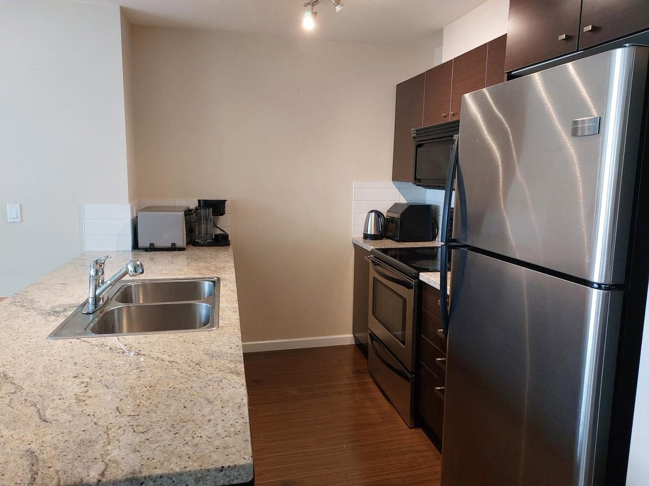 18755 68 Avenue #412 - Photo 3 of 8