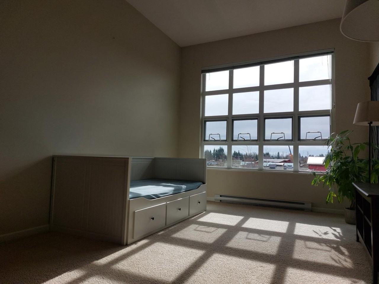 18755 68 Avenue #412 - Photo 4 of 8