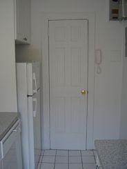 218 W 10th St #5A - Photo 3 of 10