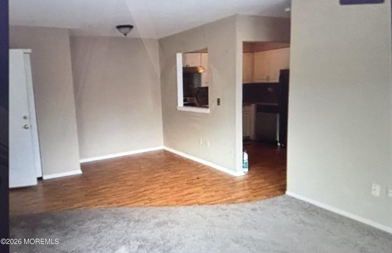 6 Helen Dr Unit 501 - Photo 2 of 7