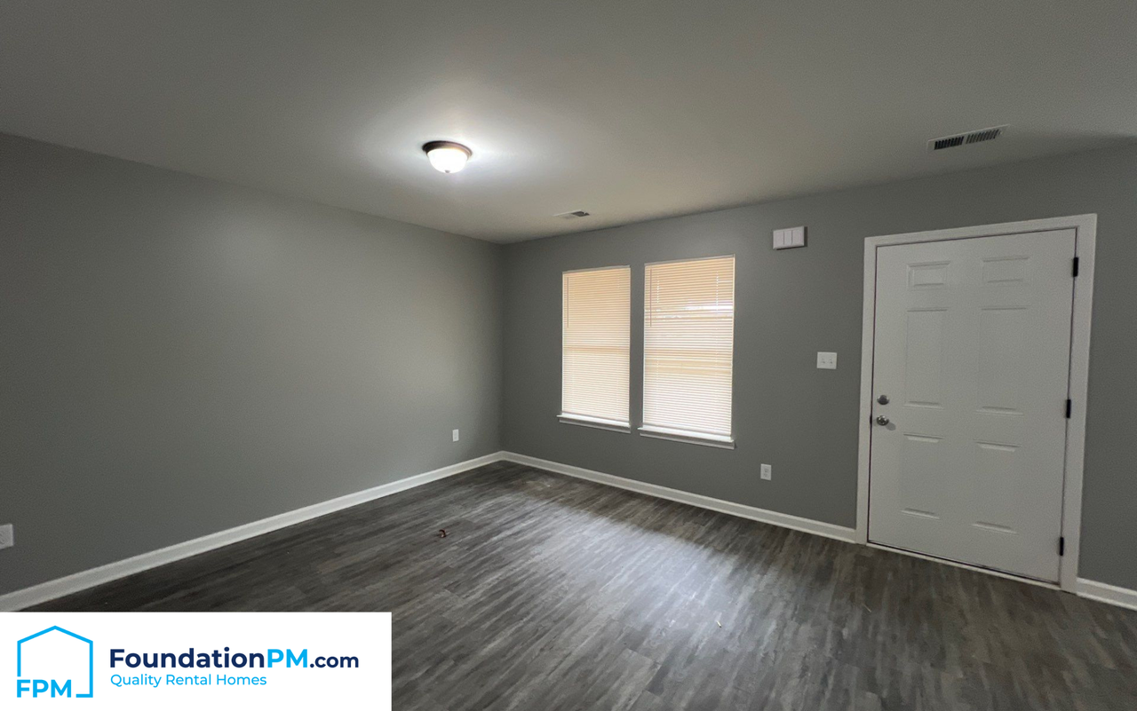 605 Howard Dr #1 - Photo 4 of 15