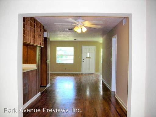 617 Roberta Ave - Photo 2 of 11