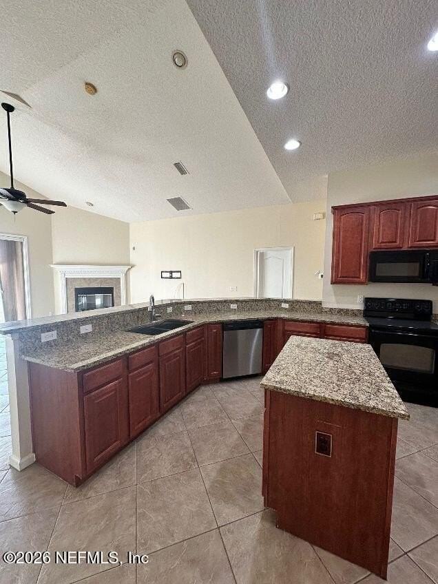 1752 N Cappero Dr - Photo 5 of 33