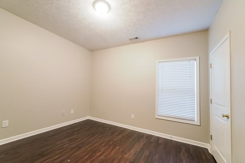 31 Harpers Farm Dr - Photo 4 of 16