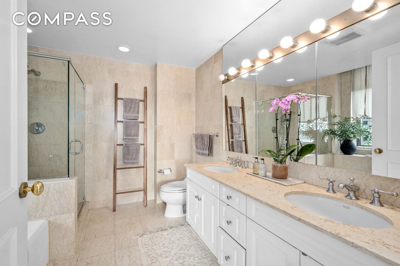 2 Columbus Ave #32A - Photo 7 of 11