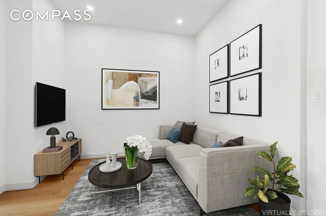 138 Schaefer St #3 - Photo 2 of 10