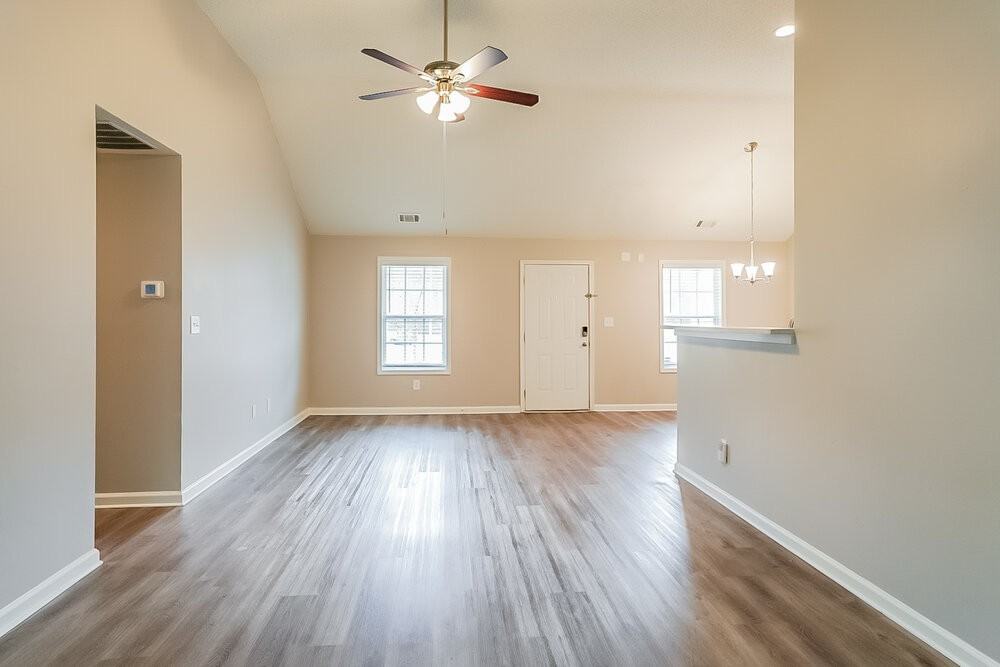 4925 Brookwood Pl - Photo 3 of 16