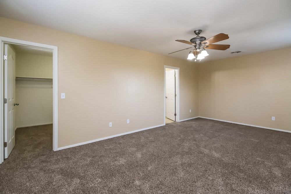 11178 W Baden St - Photo 7 of 15