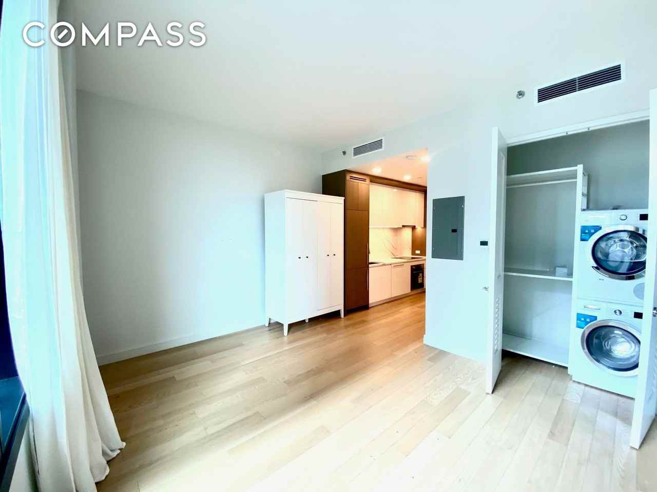 4530 Pearson St #6F - Photo 6 of 18