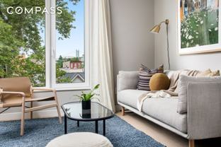 3077 Vernon Blvd - Photo 1 of 1