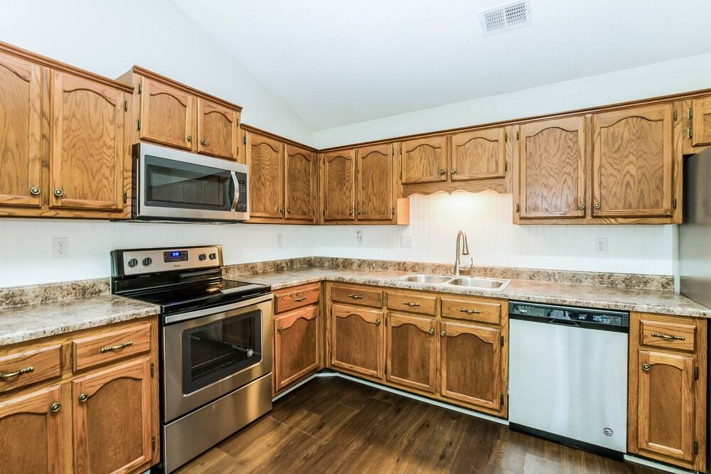 10340 Palmer Cv - Photo 7 of 17