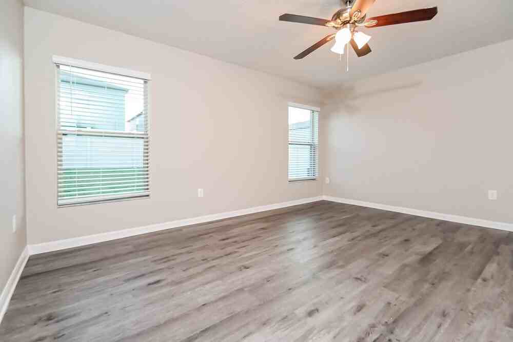 10009 Rose Petal Pl - Photo 6 of 16