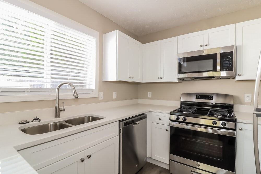 615 Chantress Ct - Photo 7 of 17