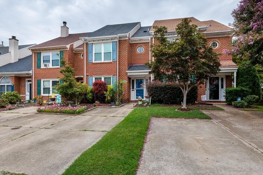 2820 Cardiff Ln - Photo 3 of 42