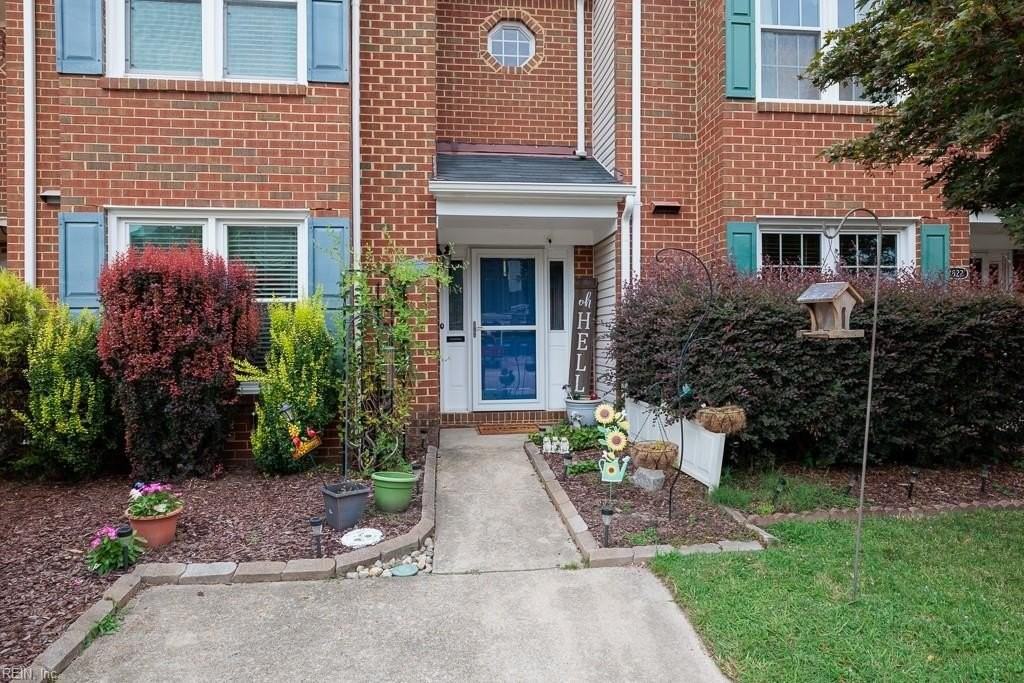 2820 Cardiff Ln - Photo 4 of 42