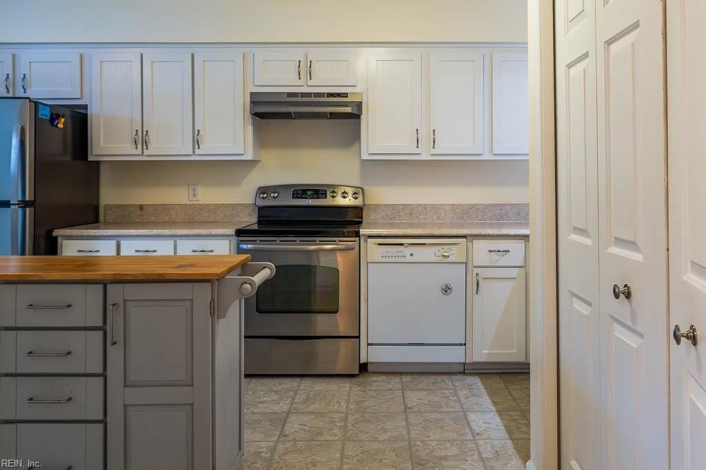 2820 Cardiff Ln - Photo 7 of 42