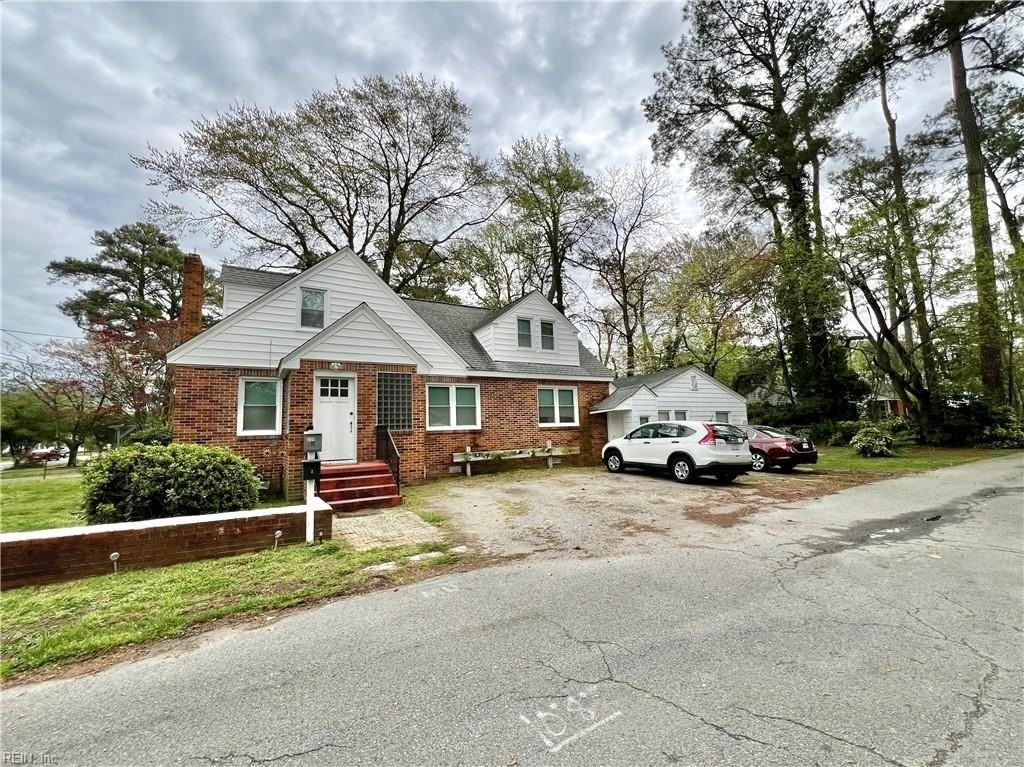 239 E Bayview Blvd #3 - Photo 3 of 30