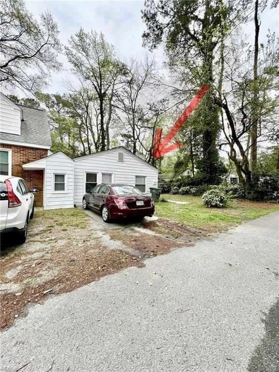 239 E Bayview Blvd #3 - Photo 4 of 30