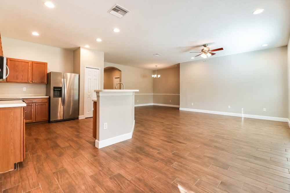 742 Star Pointe Dr - Photo 5 of 16