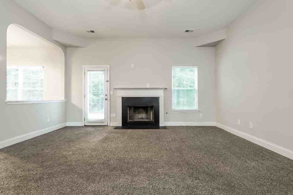 1895 Logan Ridge Cir - Photo 5 of 17