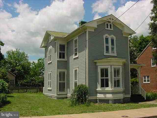 215 Blue Ridge Ave - Photo 2 of 24