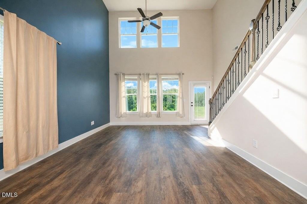 1026 Abbott St - Photo 3 of 30