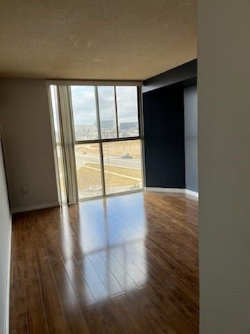 600 Rexdale Blvd - Photo 5 of 8