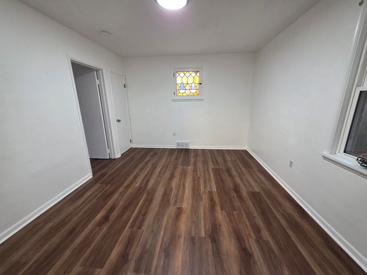 86 Vilsack St - Photo 6 of 28