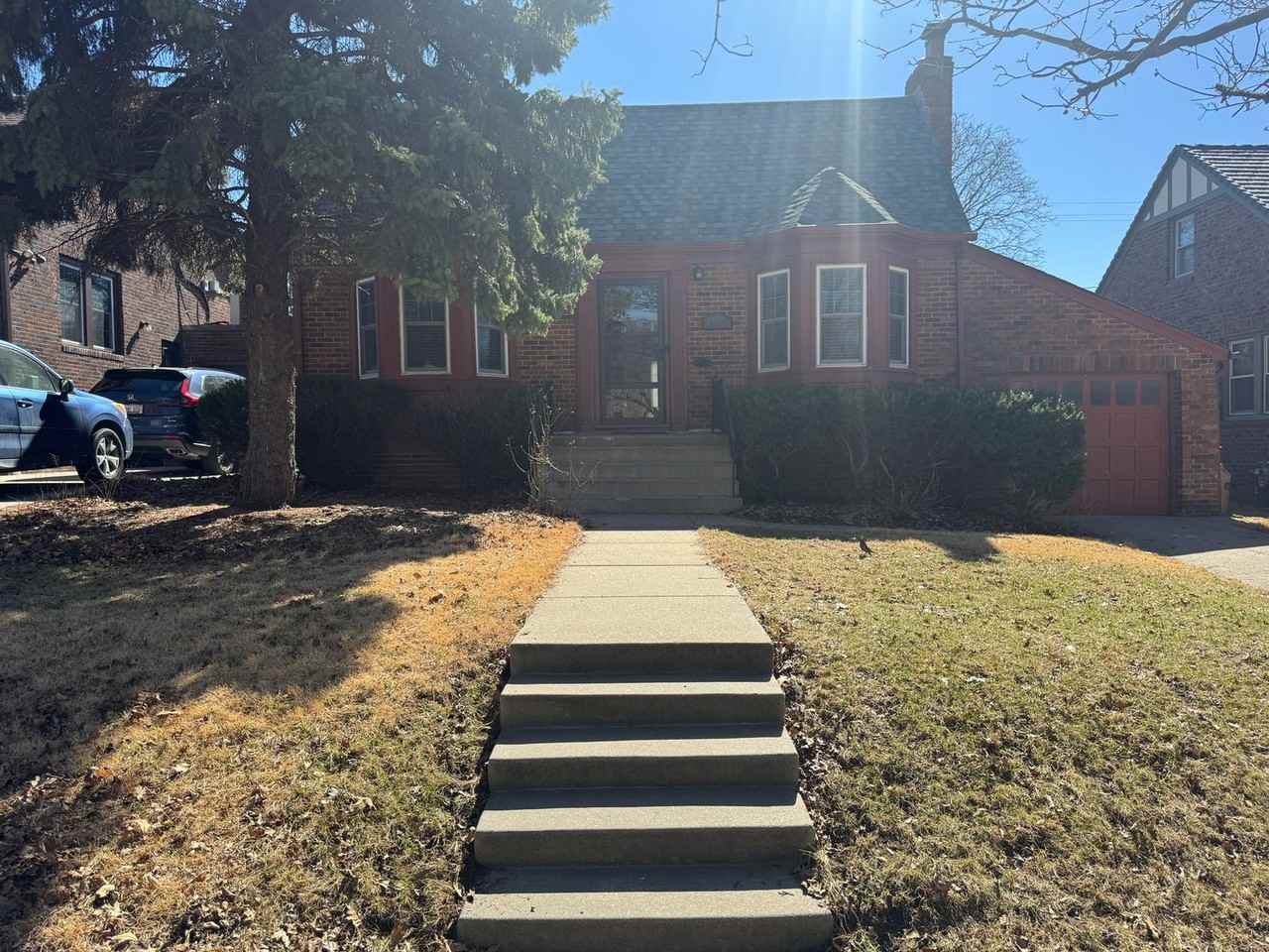 4343 Shirley St - Photo 2 of 35