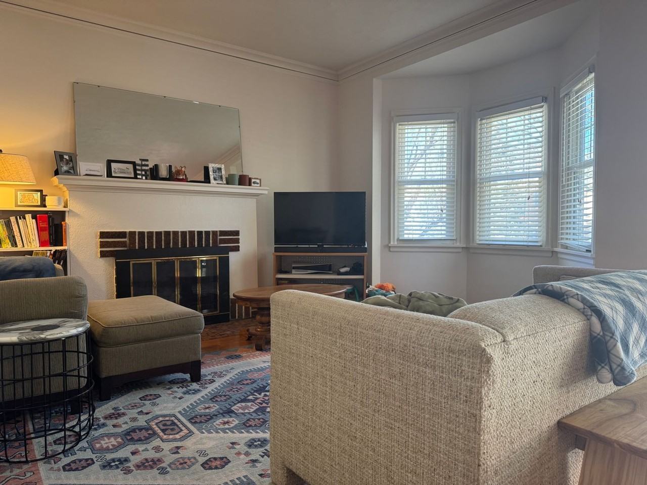 4343 Shirley St - Photo 5 of 35