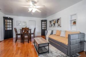 featured image of 3120 Peel Ave
