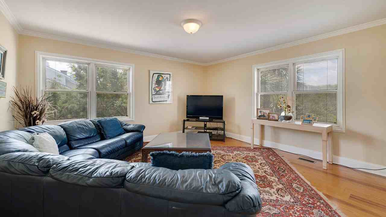 1217 Debordieu Boulevard - Photo 3 of 78