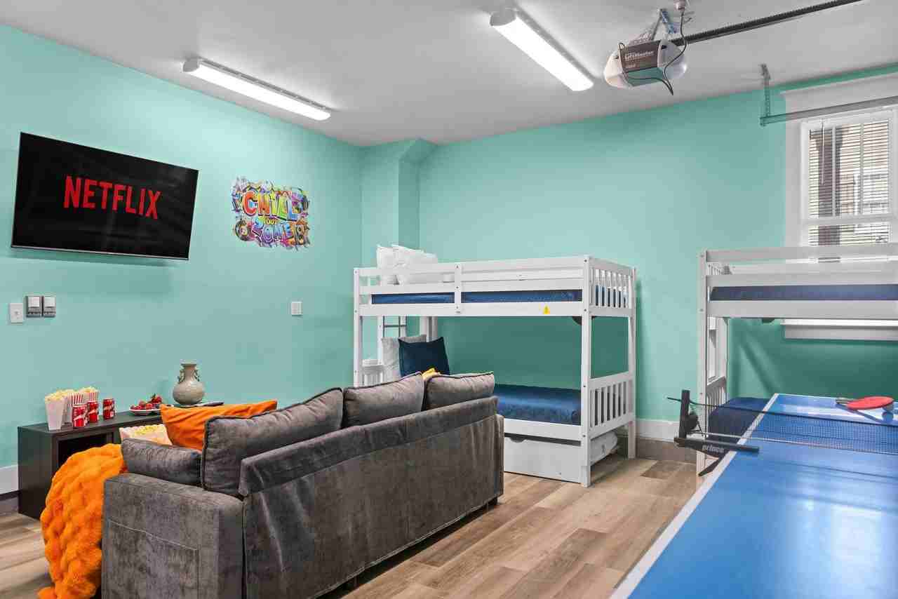 4456 Luke Ave #1285931P - Photo 2 of 50