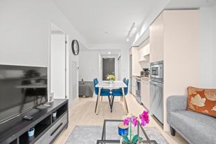 501 Yonge St - Photo 1 of 1