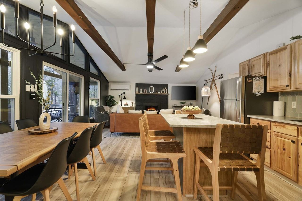 3145 Ogontz Dr #1419378P - Photo 2 of 50