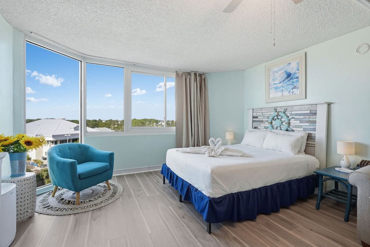 8817 S Thomas Dr #1429757P - Photo 3 of 50