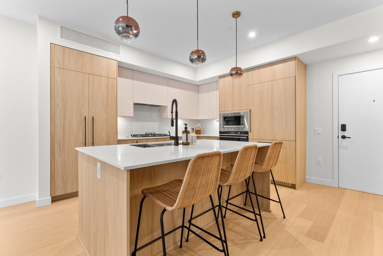 9652 Benchland Dr #1466501P - Photo 3 of 32