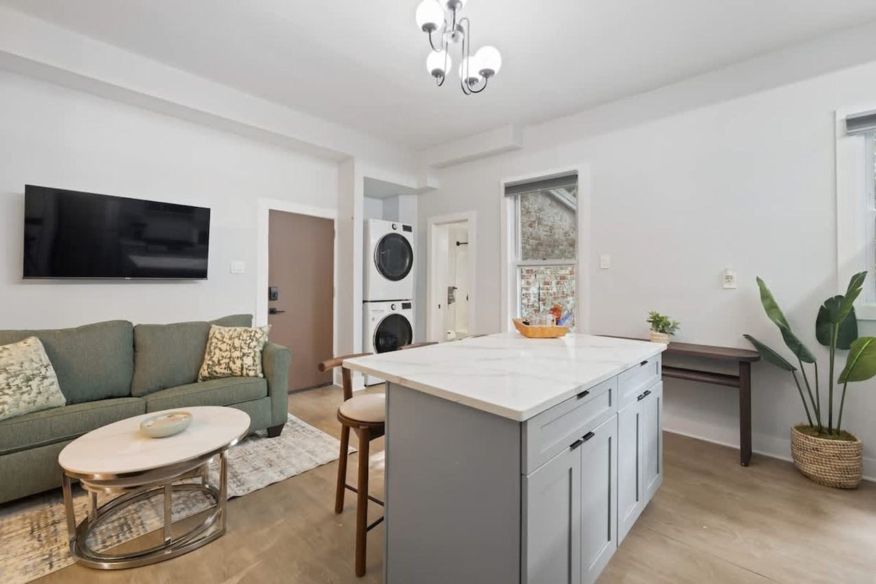 20 Tuers Ave #1470332P - Photo 3 of 35