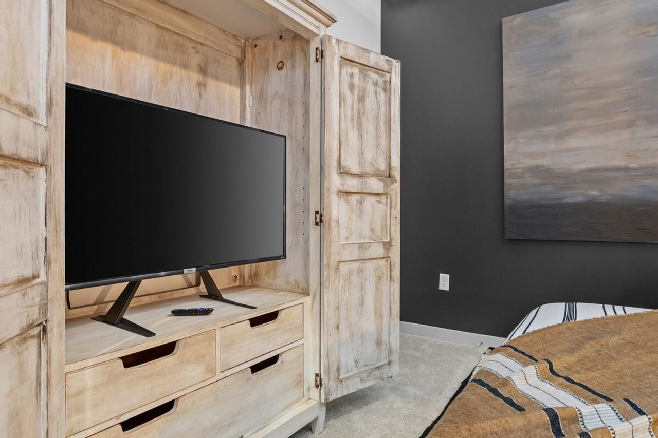 505 16th Avenue South #1473083P - Photo 7 of 22