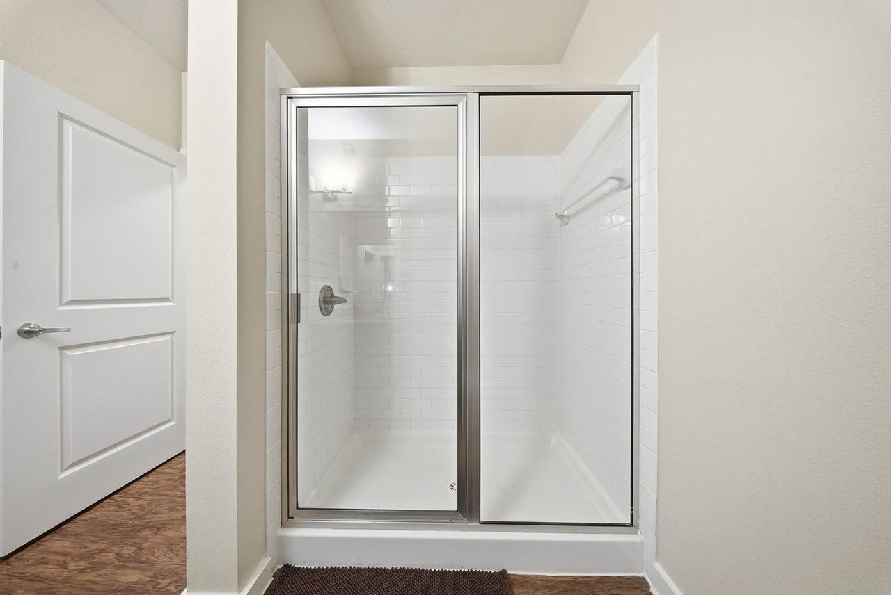 1700 W Cleveland St #1475275P - Photo 7 of 50