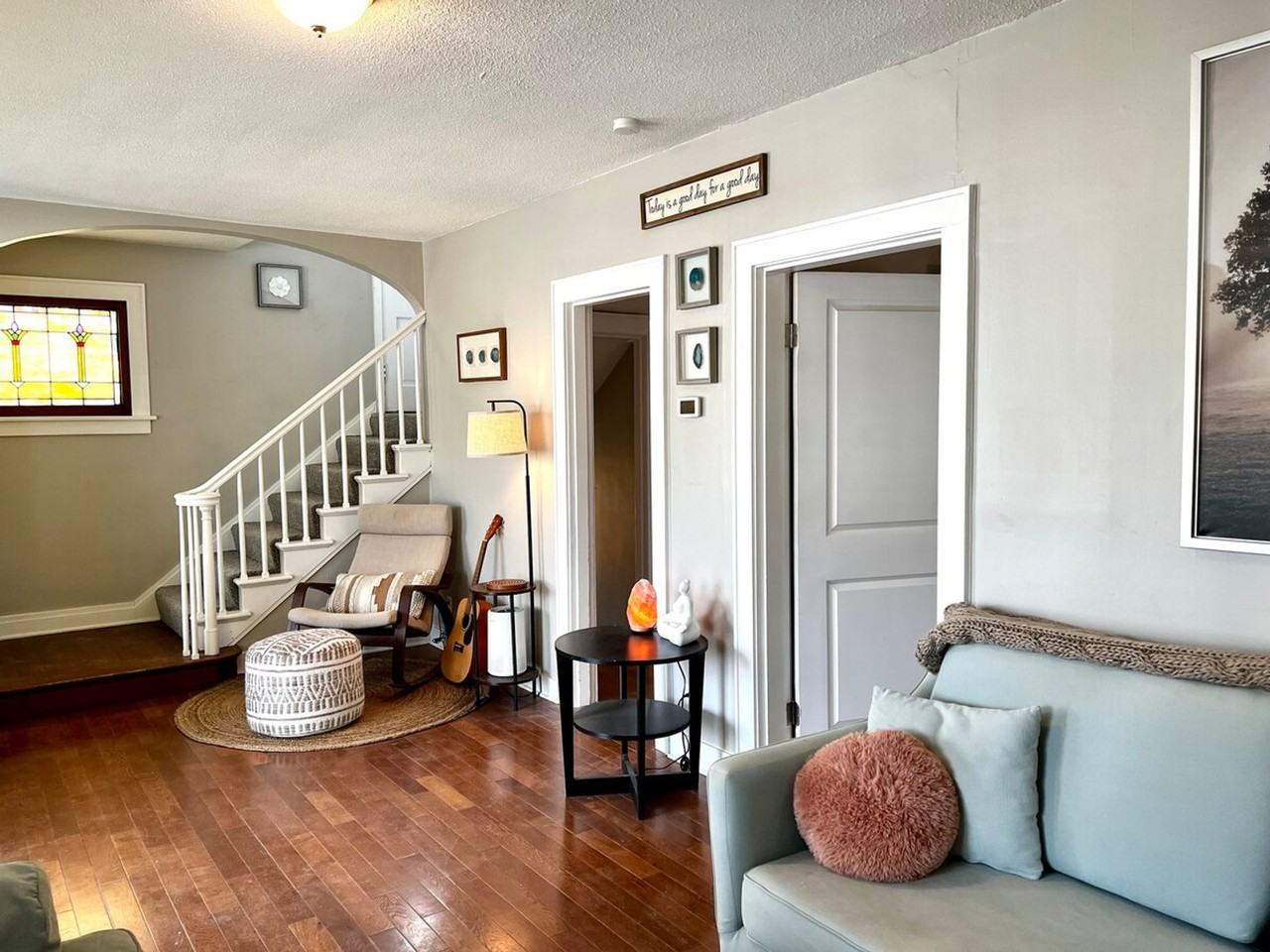 1509 W Clark St #1472869P - Photo 2 of 36